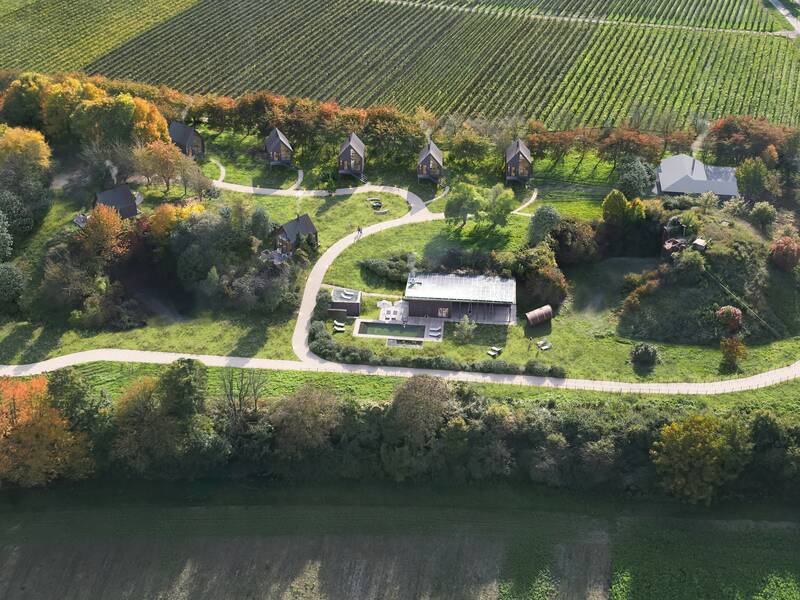 Das Areal der Vinea Lodges liegt eingebettet in die markgräfler Rebberge.